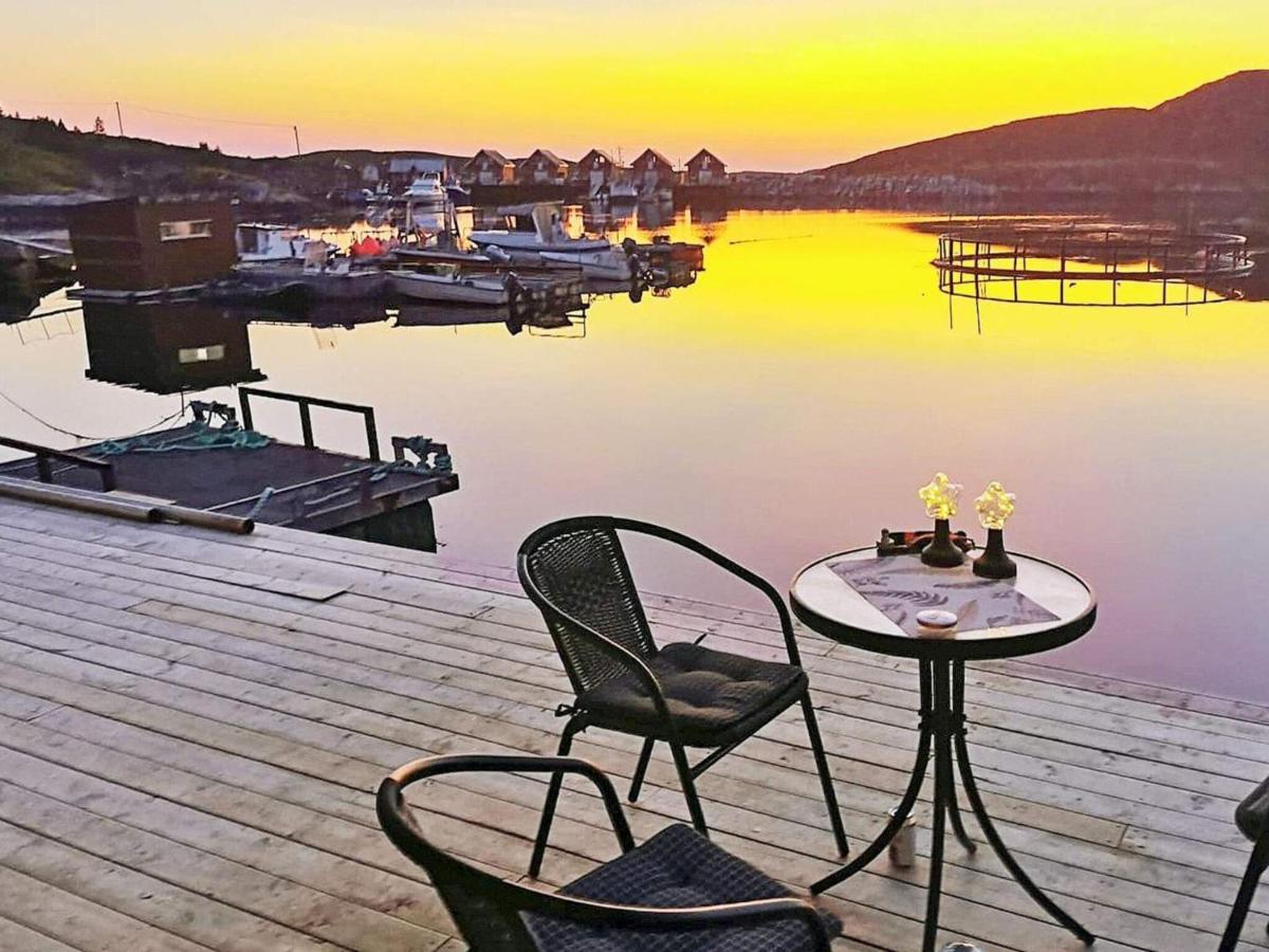 6 Person Holiday Home In Kverva Dyrvik Bagian luar foto
