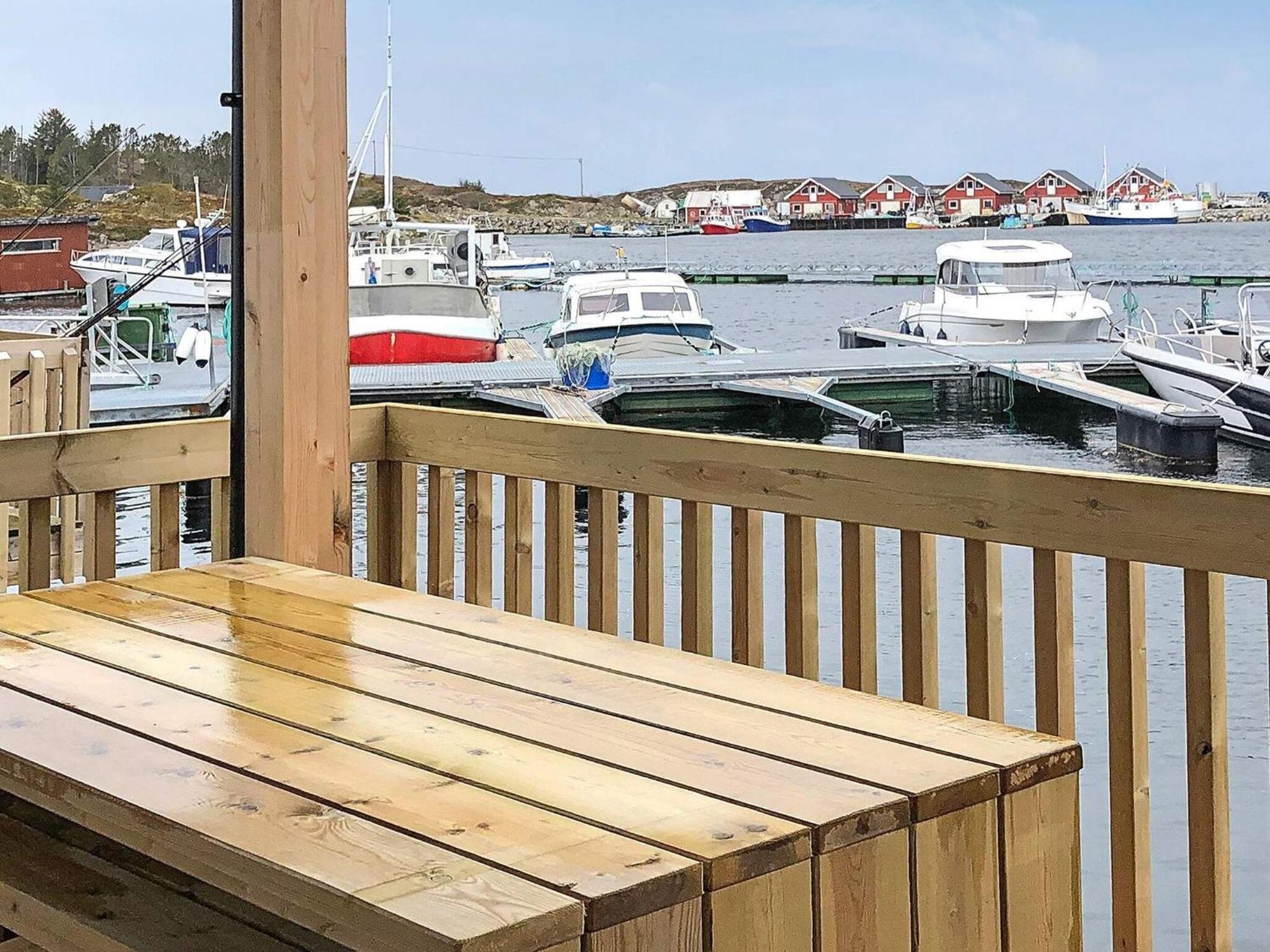 6 Person Holiday Home In Kverva Dyrvik Bagian luar foto